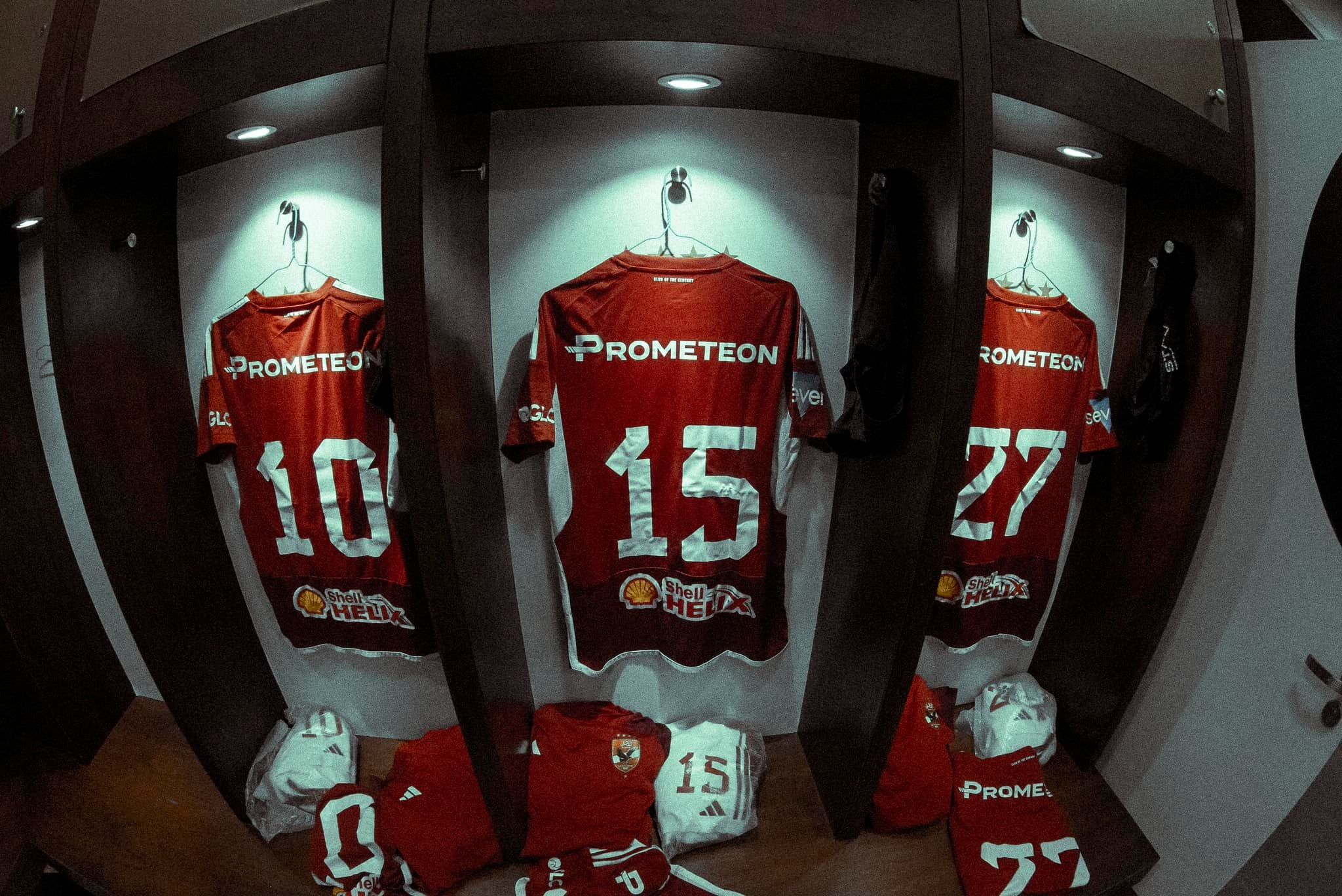 غرفة ملابس الاهلي (13) غرفة ملابس الاهلي (13)