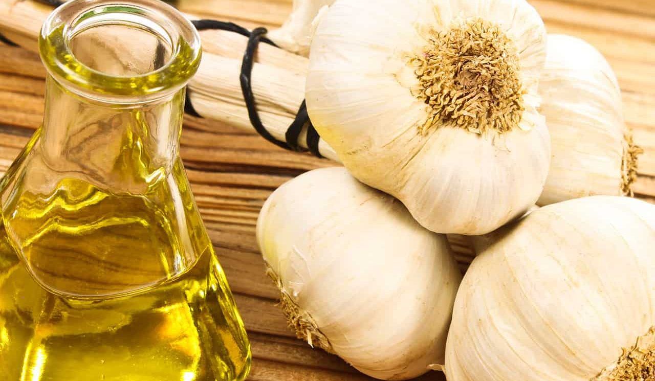 لن تتخيل ماذا يحدث لجسمك عند تناول الثوم كل يوم؟ ) لن تتخيل ماذا يحدث لجسمك عند تناول الثوم كل يوم؟ 7