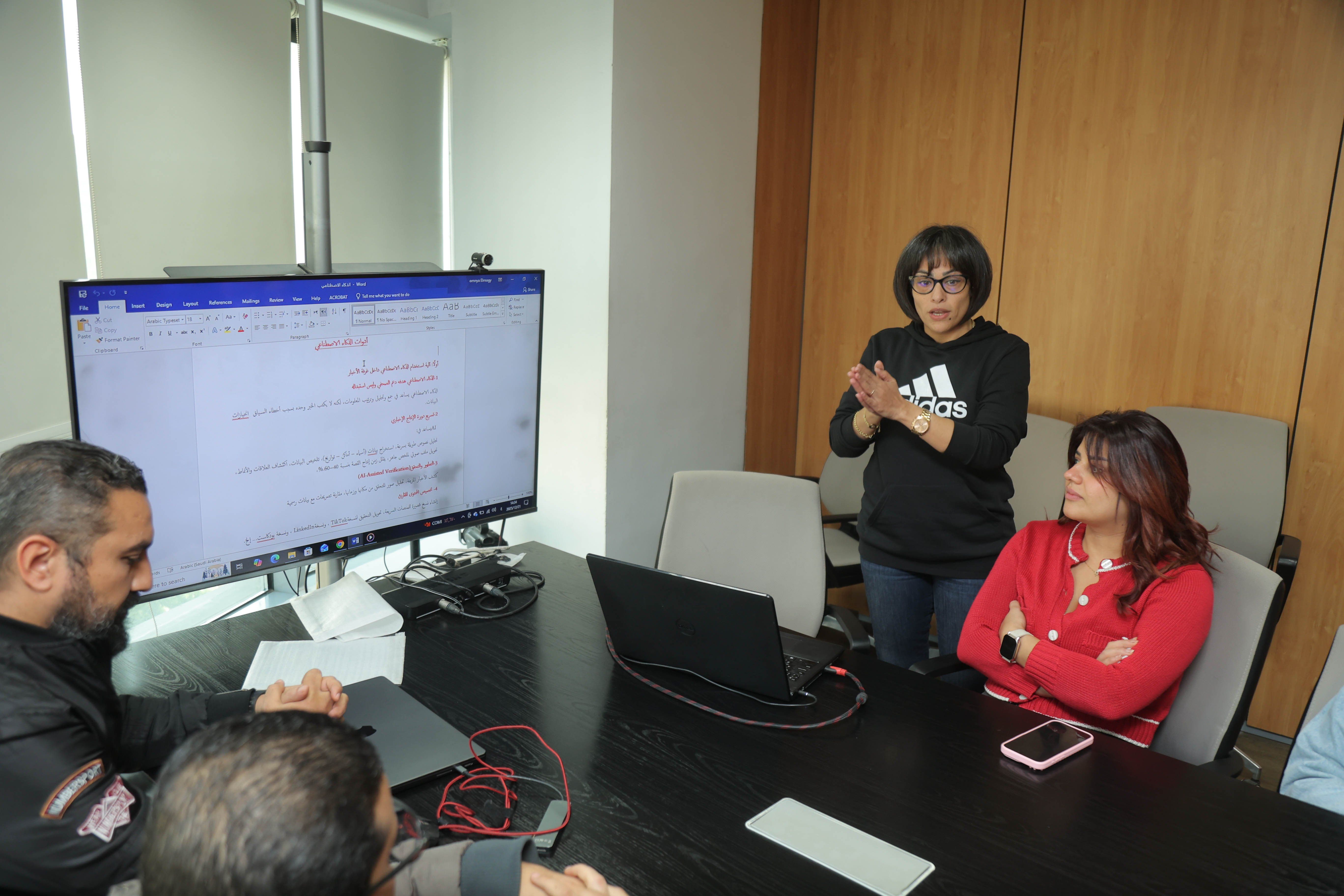 الزميلة أمنية الموجي والزميلة هناء أبو العز