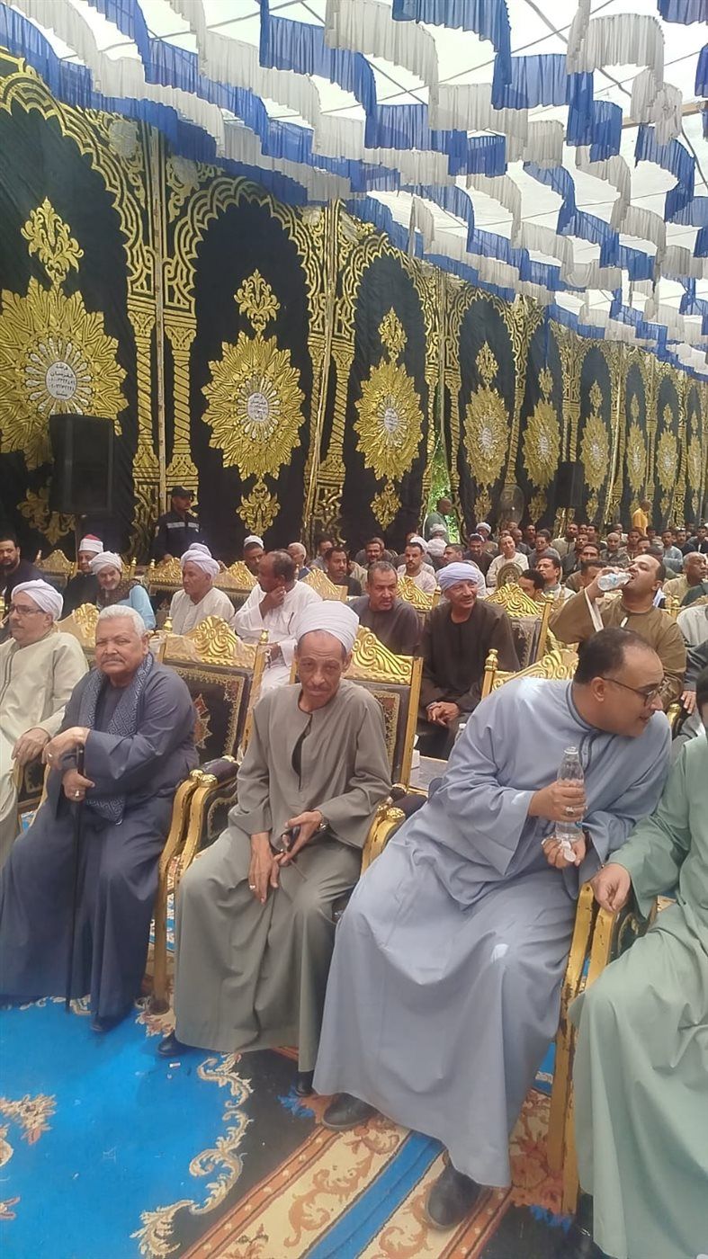 الكفن ينهي خصومة ثأرية بين عائلتين في قنا 