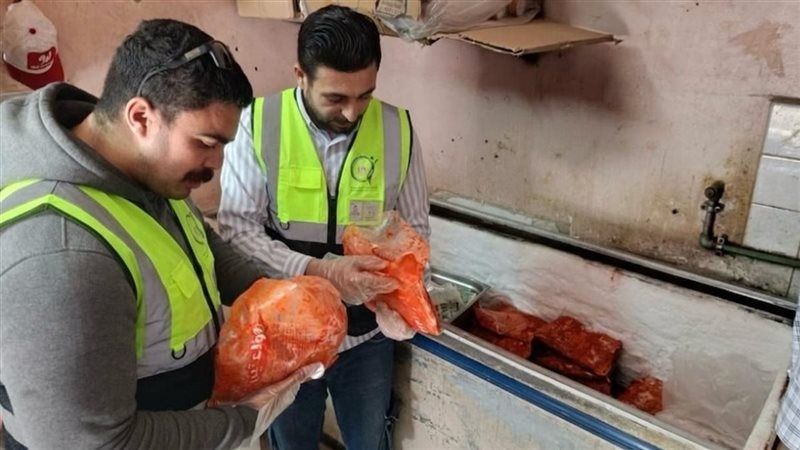حملات تموينية، فيتو