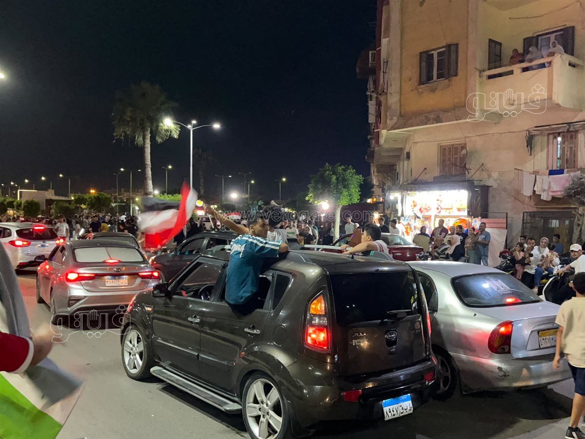 استمرار الاحتفالات ببورفؤاد لفوز المنتخب المصري على نظيره الاسترالي 