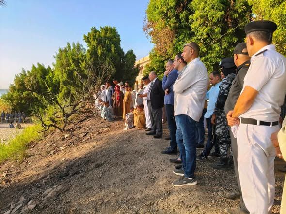 282b25c74e.jpg