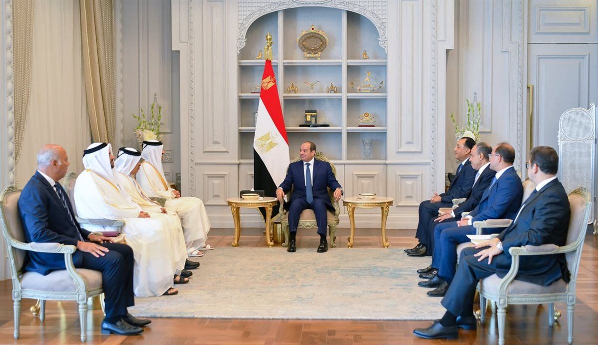   السيسي ورئيس وزراء قطر يبحثان البناء على مخرجات اللجنة العليا 