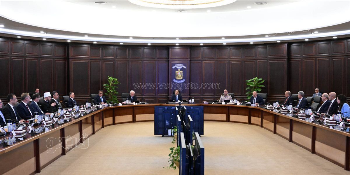 f6e4c12051.jpg