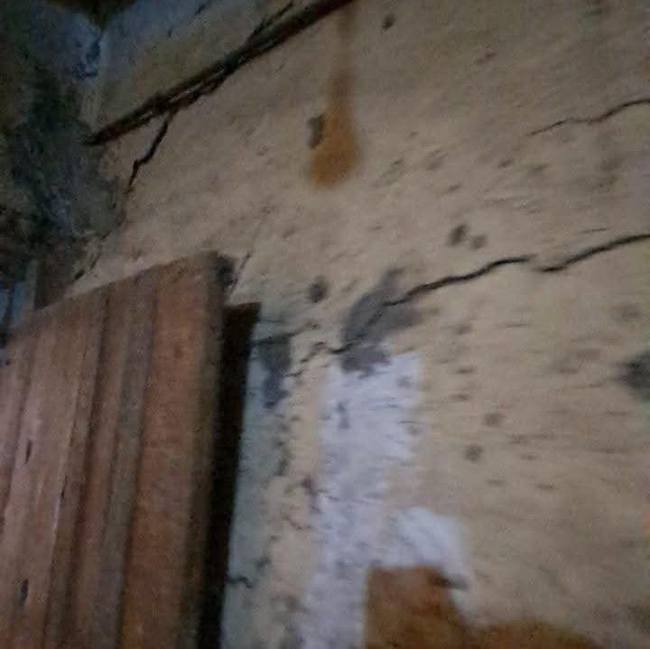 محافظ المنيا يوجه بإعادة بناء منزل آيل للسقوط بسمالوط