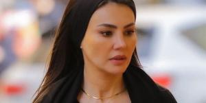 مبارزة
      فنية
      قوية
      بين
      العوضى
      ودينا
      فؤاد
      بمسلسل
      حق
      عرب،
      والجمهور
      يتفاعل