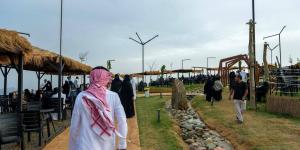 «نجمة ونهر» وجهة صيفية تتصدر مشهد الجذب السياحي في أبها
