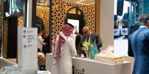 خدمات متكاملة للسفر والنقل في منتدى العمرة والزيارة