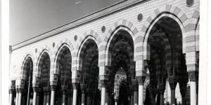 من حلقات العلم إلى البث الرقمي.. تنظيم التعليم في الحرمين الشريفين