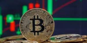 "بيتكوين" تتجاوز 62,000 دولار وسط ترقب هدنة في الشرق الأوسط