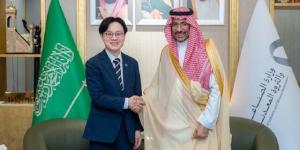 وزير الصناعة يبحث تعزيز التعاون مع كوريا بمجالات التصنيع المتقدم والتحول الصناعي