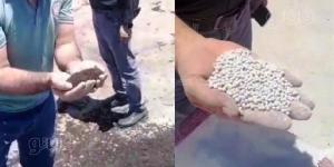 مُصنع من «الدقيق والصبغة»، ضبط 12.5 طن فلفل أسود مغشوش في بني سويف (فيديو)