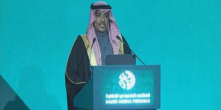 وزير
      الإعلام
      السعودي:
      نستهدف
      مساهمة
      القطاع
      بـ
      16
      مليار
      ريال
      بالاقتصاد
      في
      2024