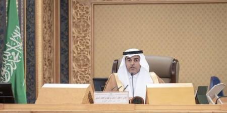الشورى
      يطالب
      بمعالجة
      آثار
      رفع
      الرسوم
      الجمركية
      لبعض
      المنتجات
      الوطنية
      عالمياً