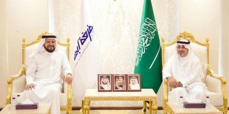غرفة أبها واللجنة الوطنية الصناعية تبحثان آليات تحفيز الاستثمار في عسير