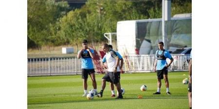 العربي
يلتقي
الجهراء
والتضامن
ودياً