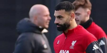 تحليل إنجليزي "ينصف الملك".. محمد صلاح هو "حل مشكلة" ليفربول وليس الأزمة