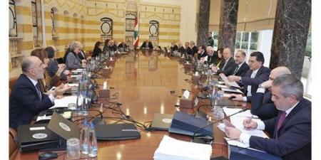 عون أمام الحكومة: موظفو القطاع العام يستحقون كل ما يطالبون به