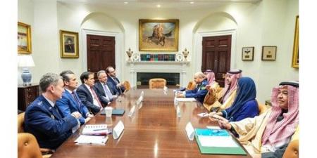 وزير الدفاع السعودي يبحث مع وزيري الخارجية والحرب الأميركيين تعزيز الشراكة الإستراتيجية وجهود السلام في المنطقة والعالم