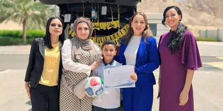 أبطال «التعلم عن بعد» في مدرسة محمد بن خالد للأجيال