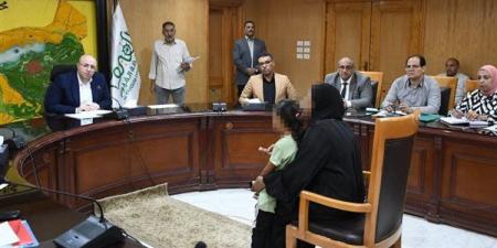 لقاء خدمة المواطنين بالفيوم، علاج على نفقة الدولة وفرص عمل بالقطاع الخاص