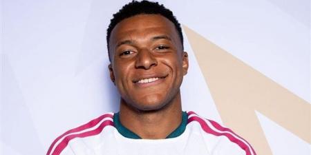 لاعبو ريال مدريد يخضعون لجلسة تصوير رسمية استعدادا لدوري أبطال أوروبا (صور)