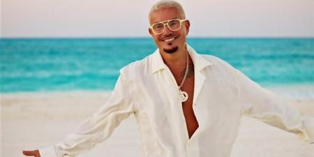 كليب "لولا البنات" لعمرو دياب يحقق 18 مليون مشاهدة (فيديو)