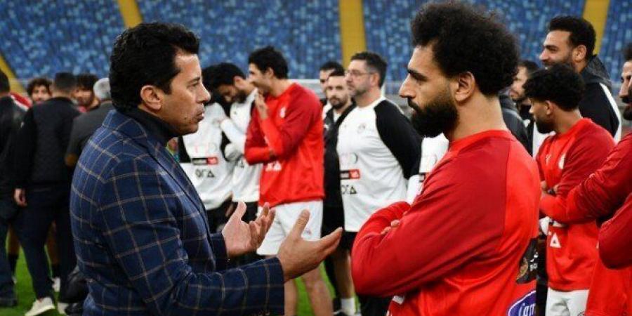 صبحي
      يوجه
      رسالة
      دعم
      إلى
      منتخب
      مصر
      قبل
      انطلاق
      الكان