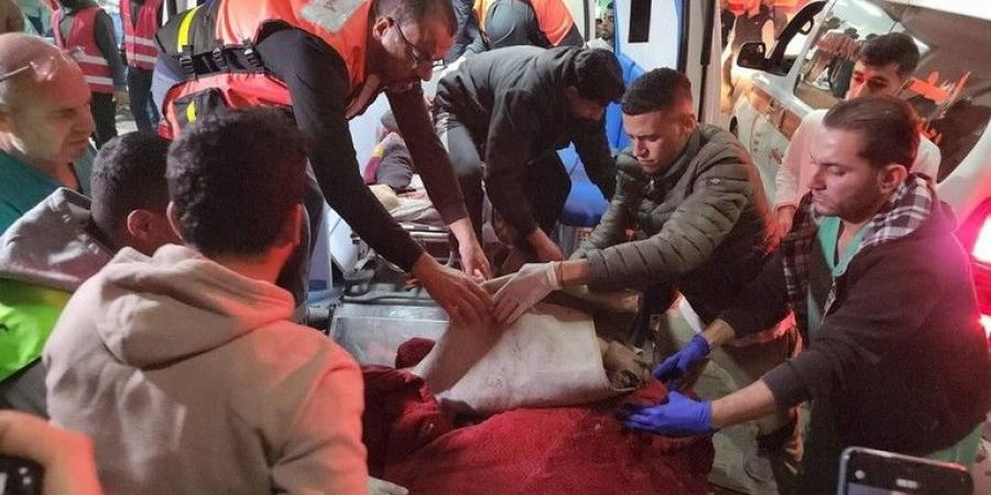 جيش
      الاحتلال
      يواصل
      ارتكاب
      المجازر
      في
      غزة
      ..
      عشرات
      القتلى
      في
      غارة
      على
      خان
      يونس