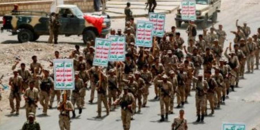 مقتل 10 حوثيين فى قصف أمريكى استهدف زوارق هاجمت سفينة بالبحر الأحمر