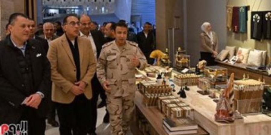 رئيس الوزراء يتفقد الأعمال النهائية لمشروع المتحف المصرى الكبير استعداداً للافتتاح