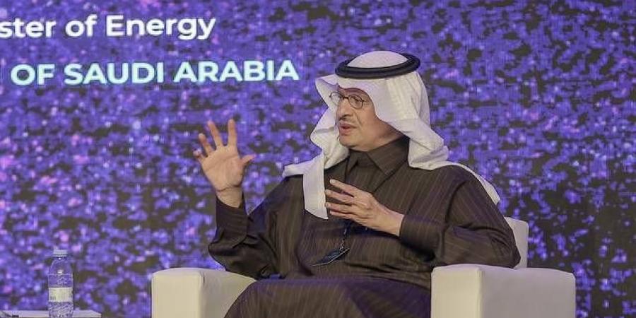 وزير
      الطاقة
      السعودي:
      أمن
      الطاقة
      العالمي
      مسؤولية
      جميع
      المنتجين
      وليس
      فقط
      المملكة