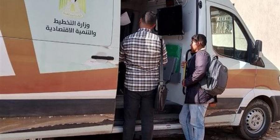 لليوم
      السادس
      استمرار
      تشغيل
      سيارات
      الخدمات
      التكنولوجية
      المتنقلة
      بقرى
      مركز
      دمنهور