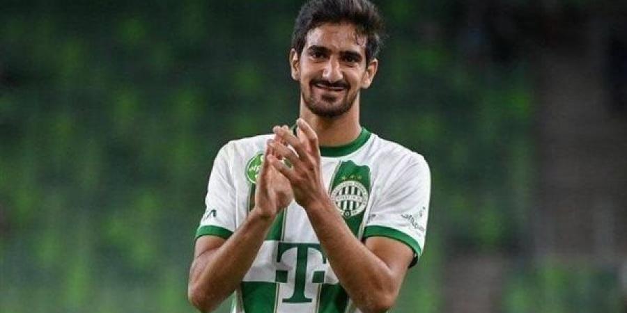 الأهلي
      يتفق
      مع
      محمد
      علي
      بن
      رمضان
      على
      ضمه
      في
      الميركاتو
      الصيفي
      المقبل