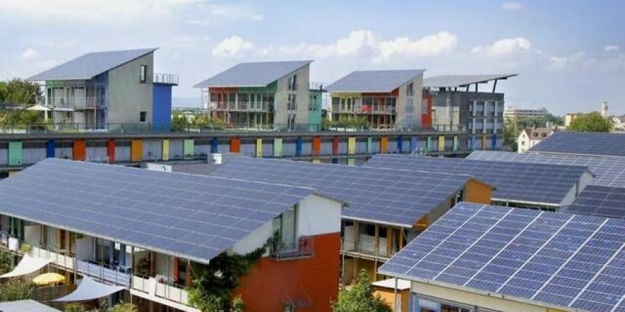 35%
      ارتفاعًا
      في
      قدرات
      الطاقة
      الشمسية
      بألمانيا
      بأول
      4
      أشهر