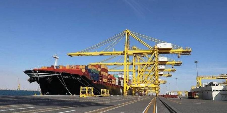 26.6
      مليار
      دولار
      فائض
      تجارة
      5
      دول
      خليجية
      مع
      اليابان
      خلال
      6
      أشهر