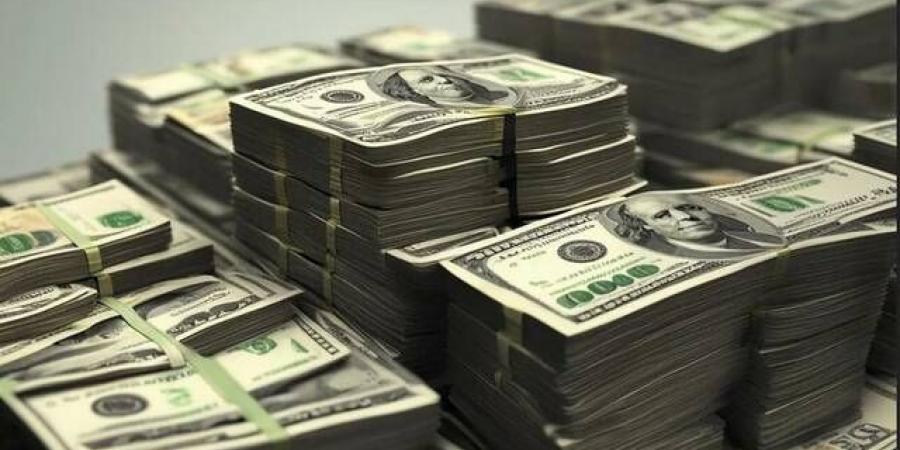 الدولار
      يحافظ
      على
      قوته
      رغم
      رهانات
      خفض
      الفائدة
      في
      أمريكا