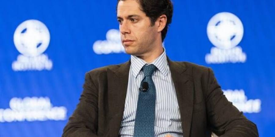 الشيوخ
      الأمريكي
      يؤكد
      تعيين
      بن
      بلاك
      رئيسًا
      لمؤسسة
      الإقراض
      التنموي