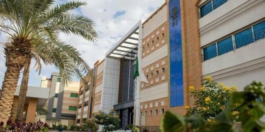 "المحافظة
      للتعليم"
      توقع
      عقداً
      مع
      جامعة
      الملك
      عبد
      العزيز
      بحفر
      الباطن