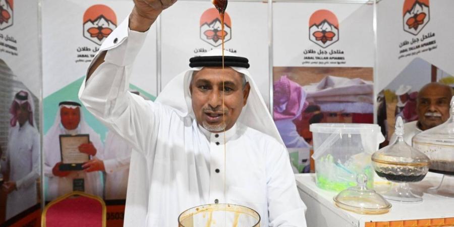 مبيعات معرض عسل جازان تتجاوز مليون ريال خلال أربعة أيام