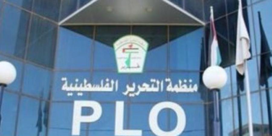 مسئول فلسطينى: ندين اعتداءات الاحتلال على المصلين المسيحيين والمحتفلين بالنور المقدس