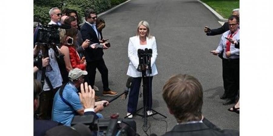 وفد إيراني برئاسة عراقجي يصل إسلام آباد.. والبيت الأبيض يُعلن توجه ويتكوف وكوشنر إلى باكستان السبت