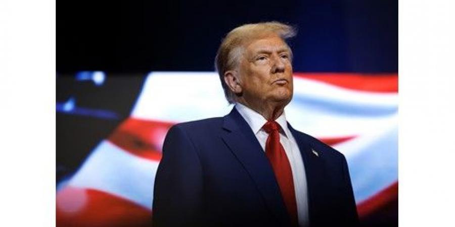 إجلاء الرئيس الأميركي من قاعة حفل عشاء مراسلي في البيت الأبيض "بسبب حدث أمني"