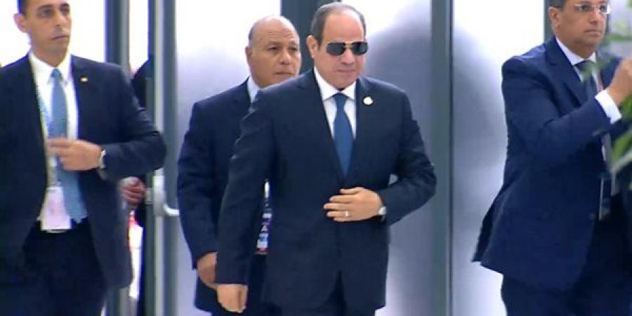 السيسي يصل إلى مقر انعقاد قمة مجموعة الدول السبع بفرنسا