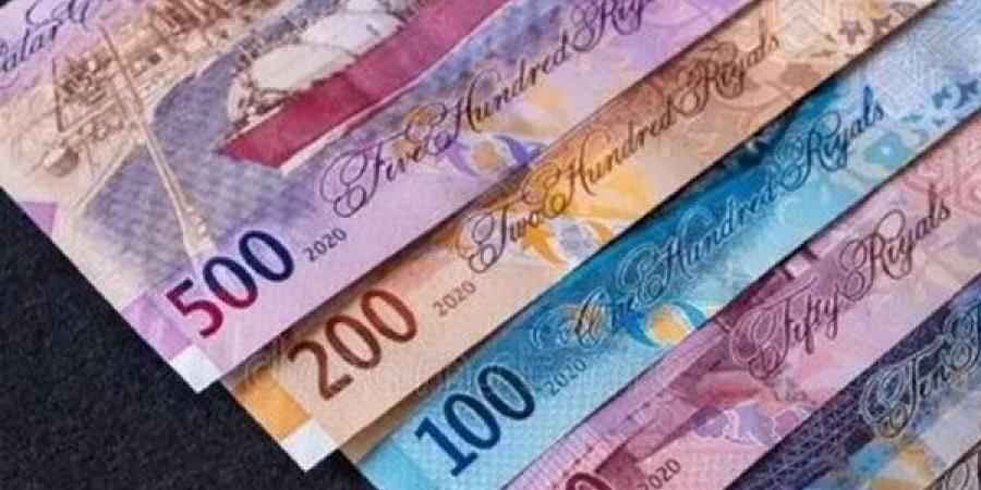 سعر الريال القطري مقابل الجنيه في البنوك المصرية بتعاملات نهاية الأسبوع