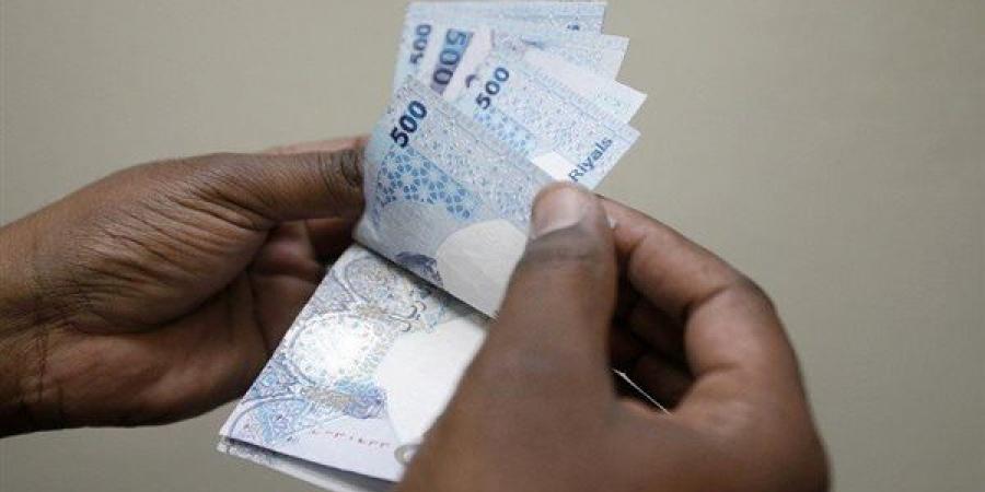 سعر الريال القطري مقابل الجنيه في البنوك المصرية مساء اليوم