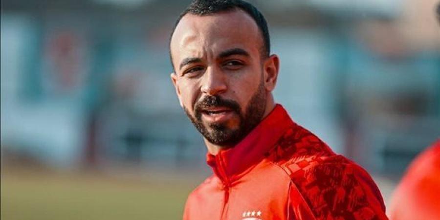 الأهلي يُحيل ملف استمرار أفشة إلى عموتة