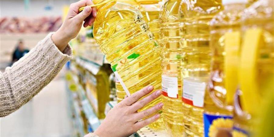 طن الأولين يتراجع 1000 جنيه، أسعار الزيت اليوم في الأسواق