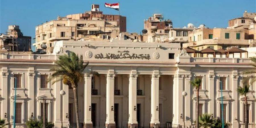 سرقوا طالبا وخطيبته، جنايات الإسكندرية تعاقب 6 متهمين بالسجن المؤبد